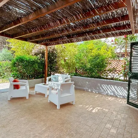 Pines Paradise At Blue Laguna Residence Golem  Exterior foto