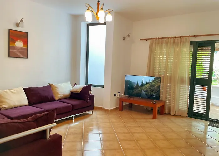 Pines Paradise At Blue Laguna Residence